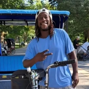 Moussa Strong Mind – licensed guide for NYC pedicab tours